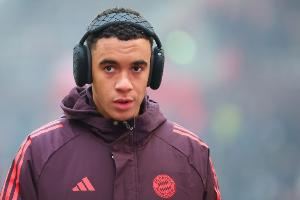 穆西亚拉:重返训练场的感觉太棒了,希望能以100%的状态回归 穆西亚拉:重返训练场的感觉太棒了,希望能以100%的状态回归