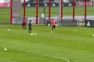 德天空:穆西亚拉今日恢复训练,他希望12月复出 德天空:穆西亚拉今日恢复训练,他希望12月复出