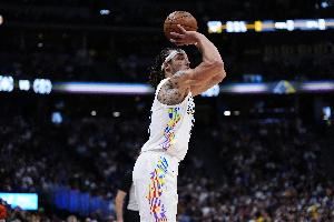 单场10三分砍50分什么水平?戈登仅排第25 水花兄弟刷屏但无前三 单场10三分砍50分什么水平?戈登仅排第25 水花兄弟刷屏但无前三