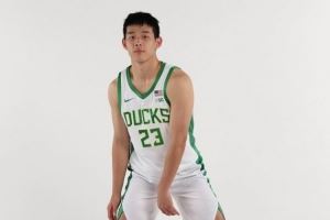 11中4!媒体人:外线干拔跳投快速出手是林葳的一贯打法 只是没进 11中4!媒体人:外线干拔跳投快速出手是林葳的一贯打法 只是没进