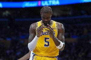 帕金斯谈艾顿:上场打出TM的存在感哥们儿 那可不是上去跳芭蕾的 帕金斯谈艾顿:上场打出TM的存在感哥们儿 那可不是上去跳芭蕾的