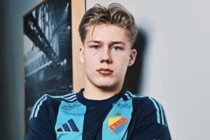 德天空:法兰克福有意尤尔加登中场希尔塔宁 德天空:法兰克福有意尤尔加登中场希尔塔宁