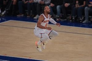 小斯:本赛季布伦森能带领尼克斯夺冠 他们希望很大 小斯:本赛季布伦森能带领尼克斯夺冠 他们希望很大