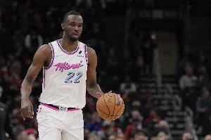 斯波:维金斯开始越来越适应当前角色 他有能力打出高水平表现 斯波:维金斯开始越来越适应当前角色 他有能力打出高水平表现